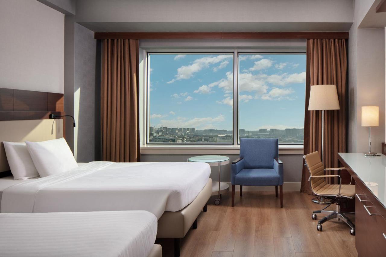 Delta Hotels by Marriott Istanbul West Buitenkant foto