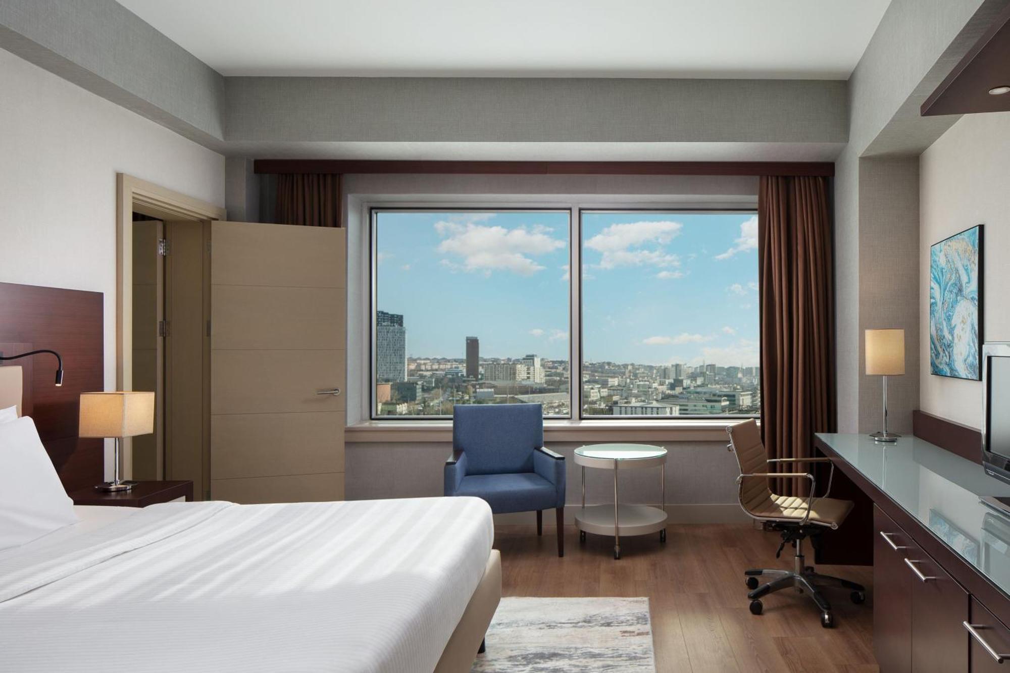 Delta Hotels by Marriott Istanbul West Buitenkant foto